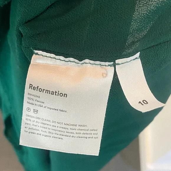 Reformation Cosa Tiered Crepe de Chine
Midi Dress - Picture 4 of 8